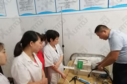 华谋咨询为某医院进行“三天一层楼”打造讲解