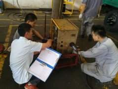 机械公司（农用机械制造业）打造设备管理开展设备清扫活动